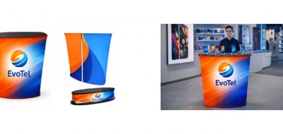 Desk luminoso pop up come soluzione espositiva moderna